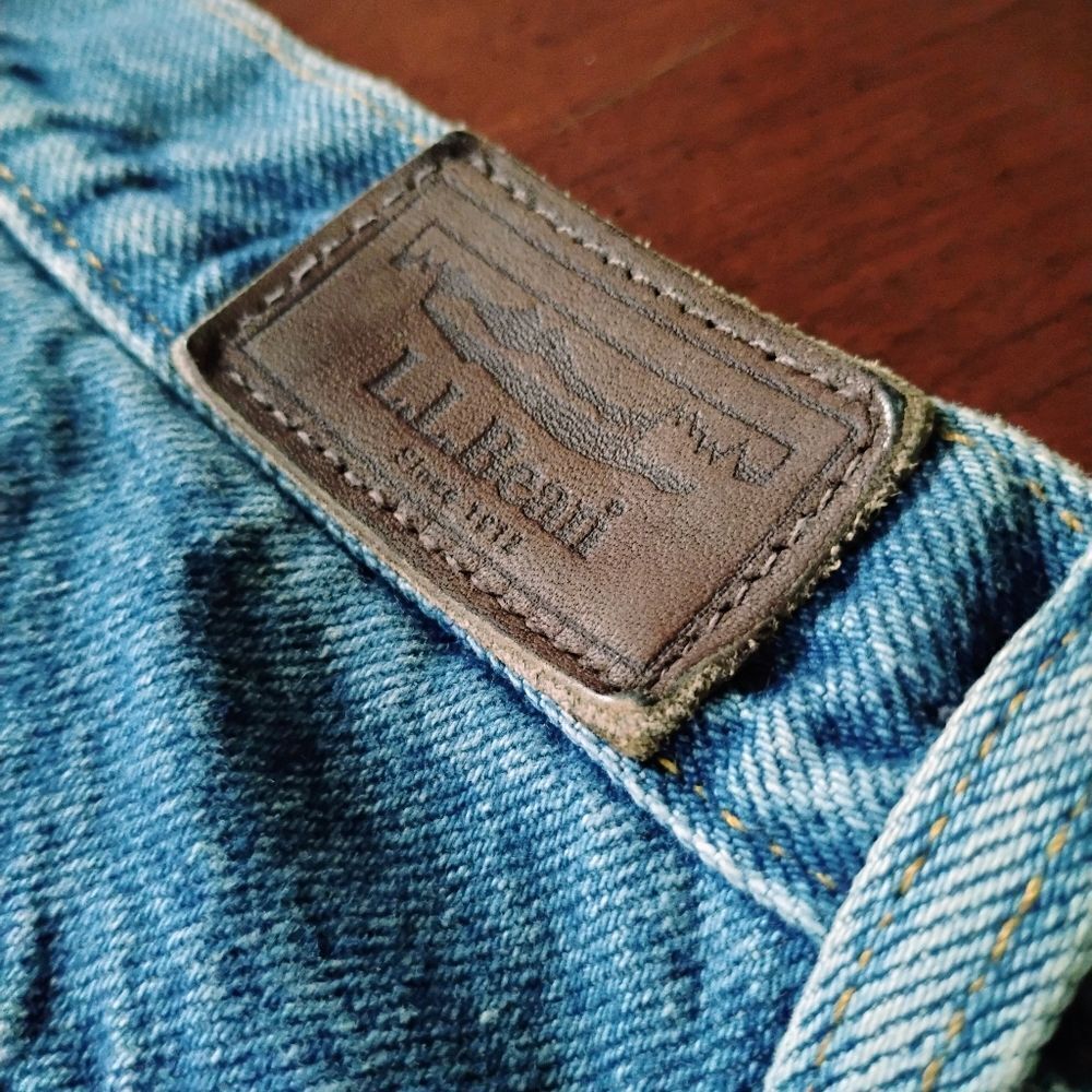 (0921) L.L. Bean Double L Relaxed Fit Women's Jeans Size: 16 Reg. - Picture 5 of 6